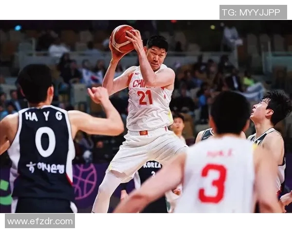 胡金秋内线强攻展现绝佳实力助力球队逆转胜利的精彩瞬间 胡金秋内线强攻展现绝佳实力助力球队逆转胜利的精彩瞬间