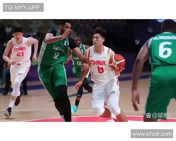 胡金秋在前场展现终结能力助力球队逆转胜利的精彩瞬间 胡金秋在前场展现终结能力助力球队逆转胜利的精彩瞬间